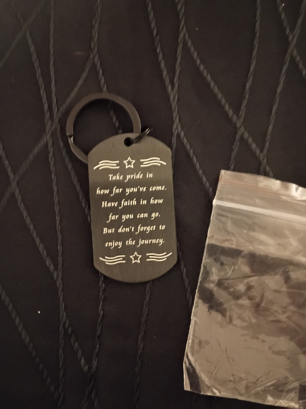 Amazon U.S. Marine Corps Black Dog Tag Keychain with Silver Emblem - Picture 2 of 2
